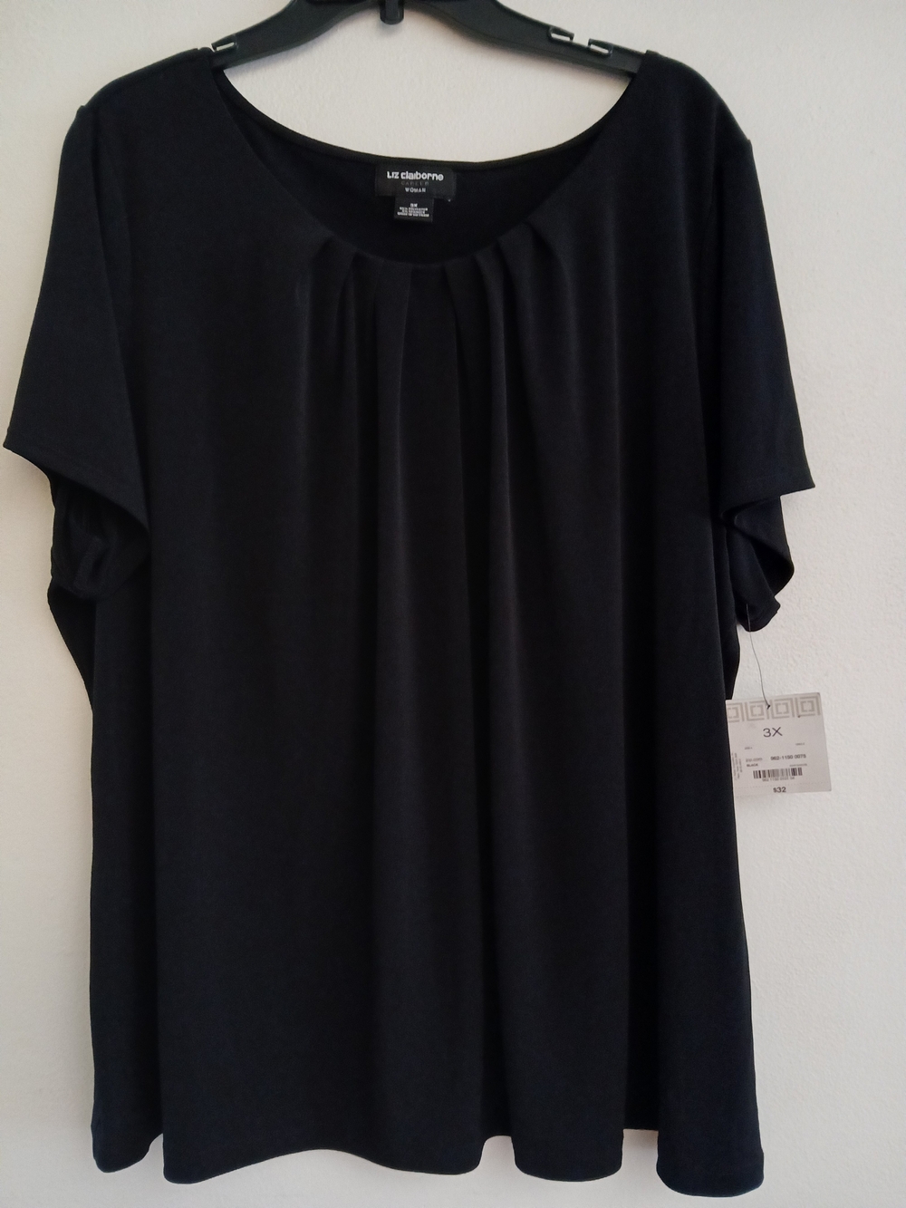 Liz Claiborne Size 3X  Pleated Short Sleeve Black Color Polyeste Spandex New $18